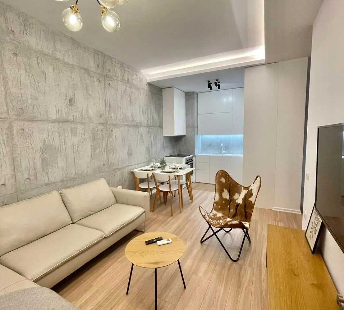 Capital Apartment Tiran