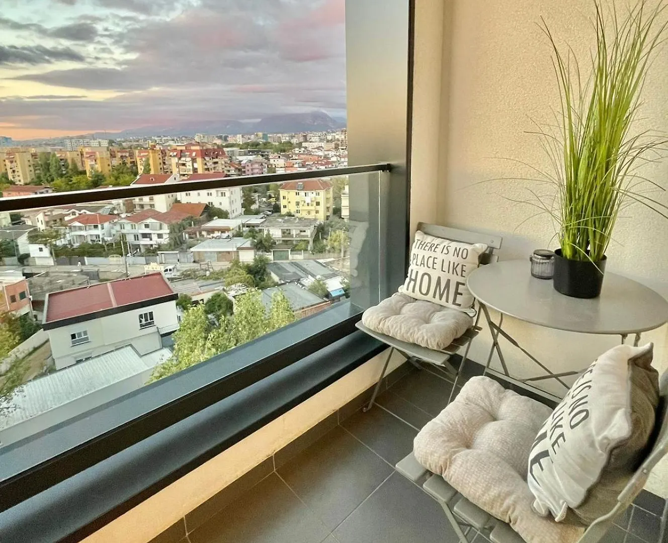 Capital Apartment Tiran