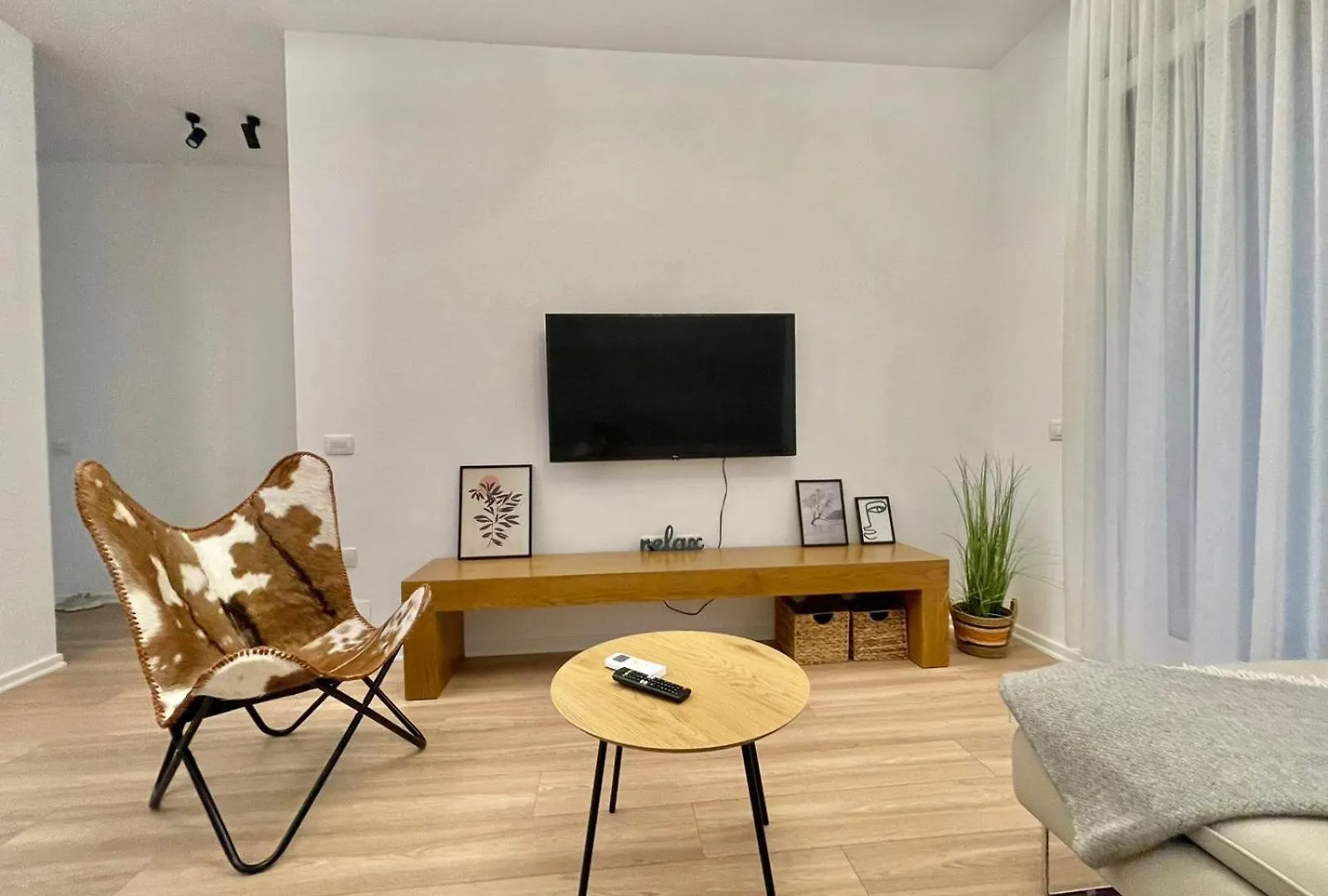 Capital Apartment Tiran